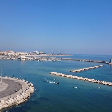 Caesar Apartment Bari Luaran gambar