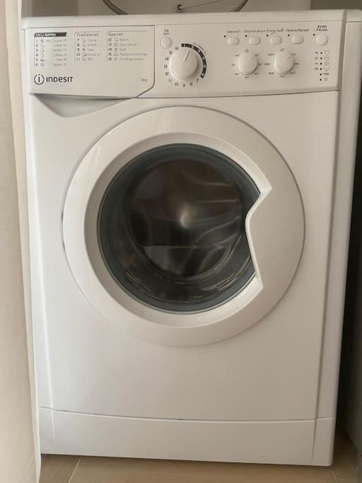 Caesar Apartment Bari Luaran gambar