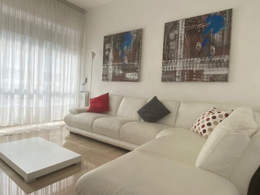 Caesar Apartment Bari Luaran gambar
